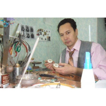 Мастер из Казахстана возрождает традиции национального ювелирного искусства